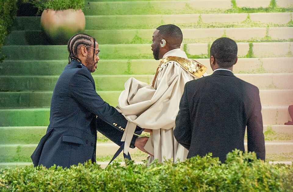 Met Gala fashion